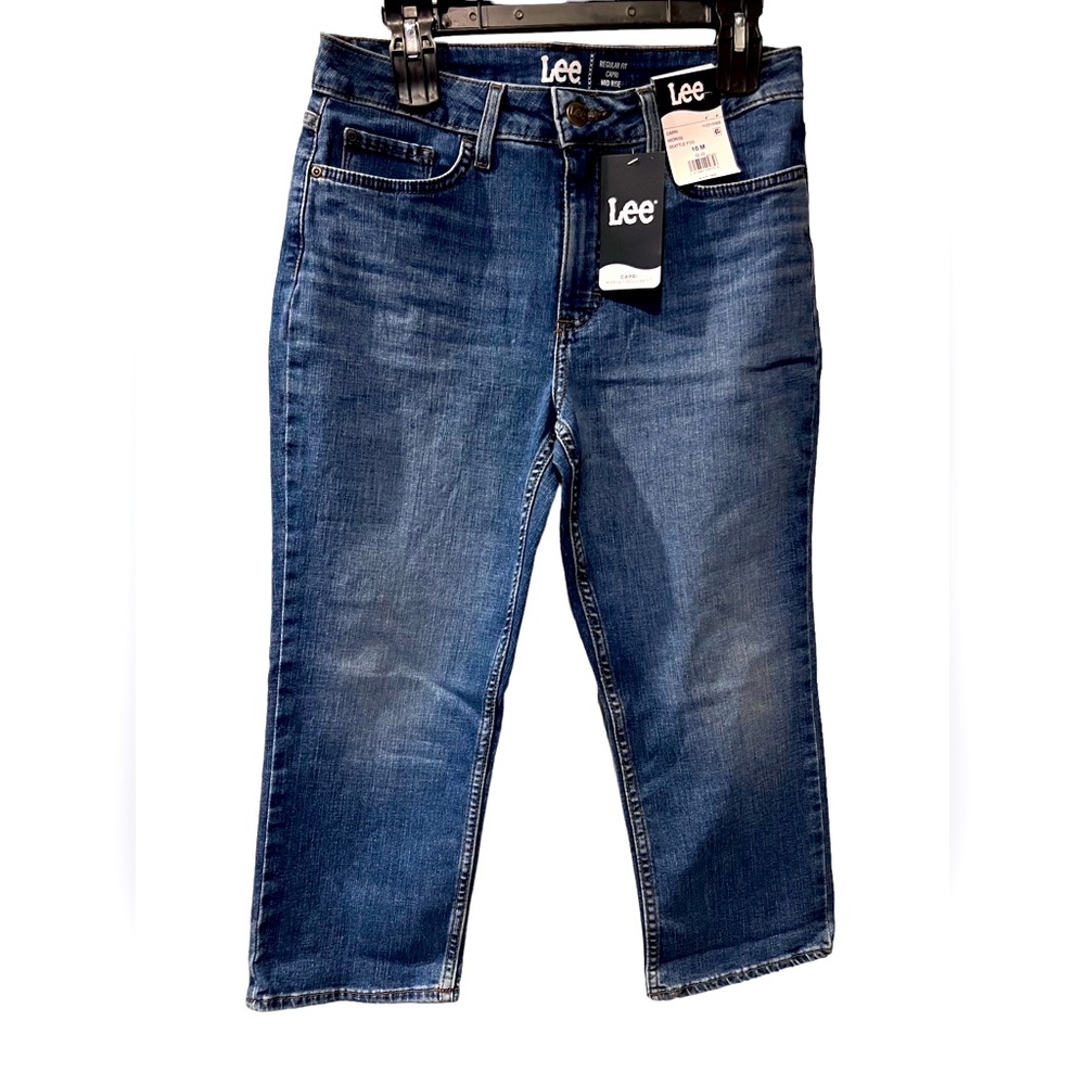 NEW Lee Mid Rise Capris - Picture 2 of 3